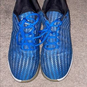 Air Jordan electric blue